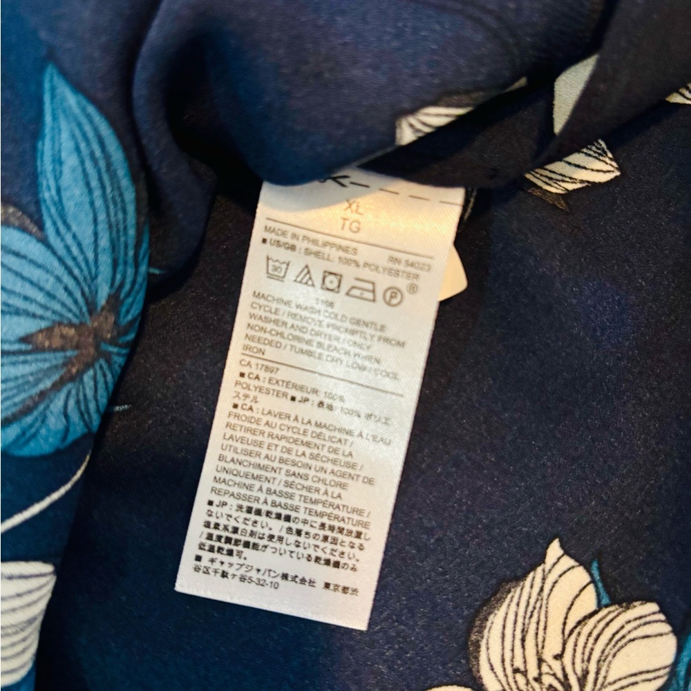 Banana Republic Floral Navy Blue Hi-Lo Hem Top - Picture 5 of 9